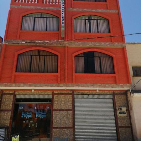 Olas Del Titicaca Backpackers Hostel コパカバーナ エクステリア 写真
